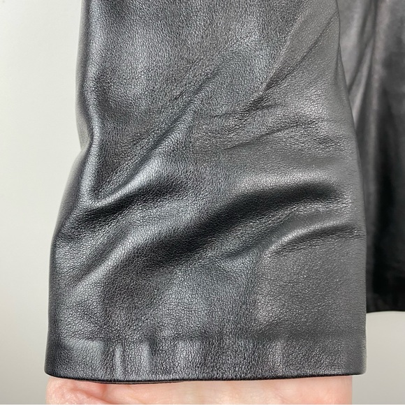 Taurus Firenze size Medium Women’s Black Leather Button Up Jacket - Picture 4 of 8